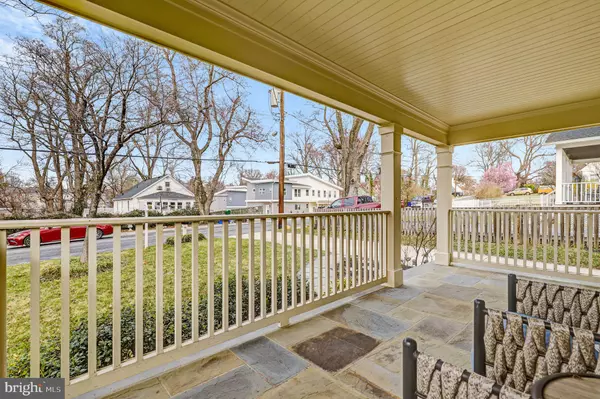 Kensington, MD 20895,11214 MIDVALE RD