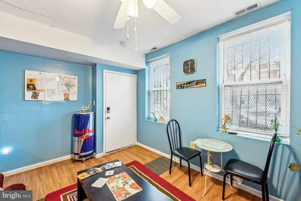 Washington, DC 20002,2013 4TH ST NE