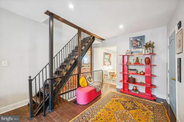 Philadelphia, PA 19125,2034 E HUNTINGDON ST