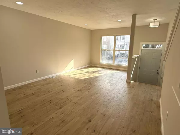 Newark, DE 19702,328 VICTORIA BLVD