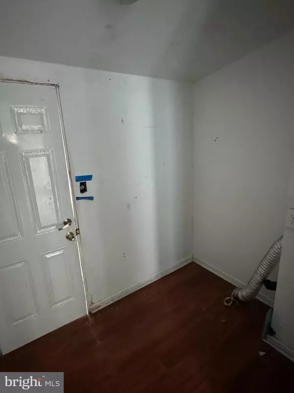 Reading, PA 19606,520 S 17 1/2 ST