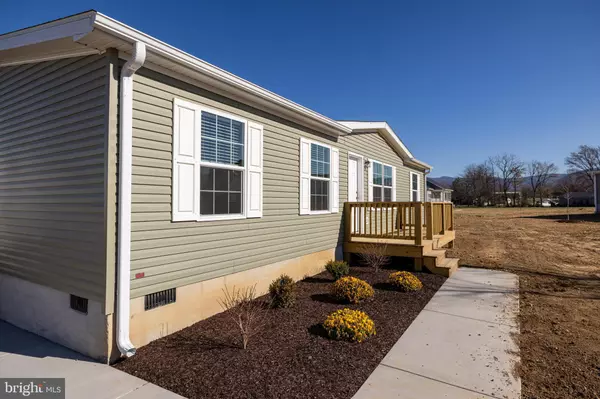 Stanley, VA 22851,343 PARK RD