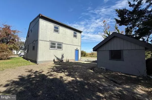 Pennsville, NJ 08070,37 BEAVER AVE