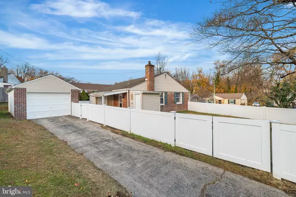 Drexel Hill, PA 19026,5233 ARROWHEAD LN