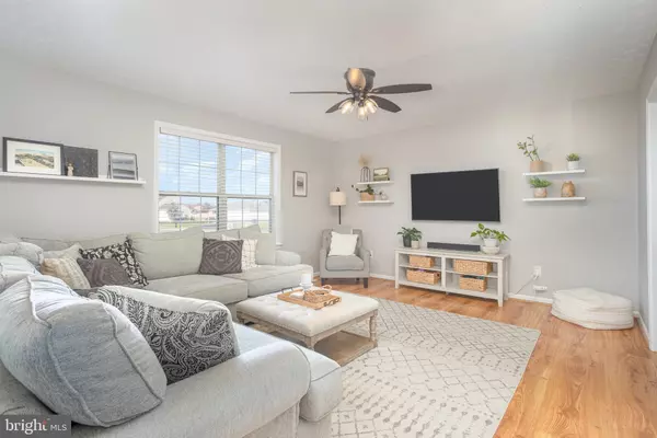 Dover, PA 17315,3221 GREY FOX CIR