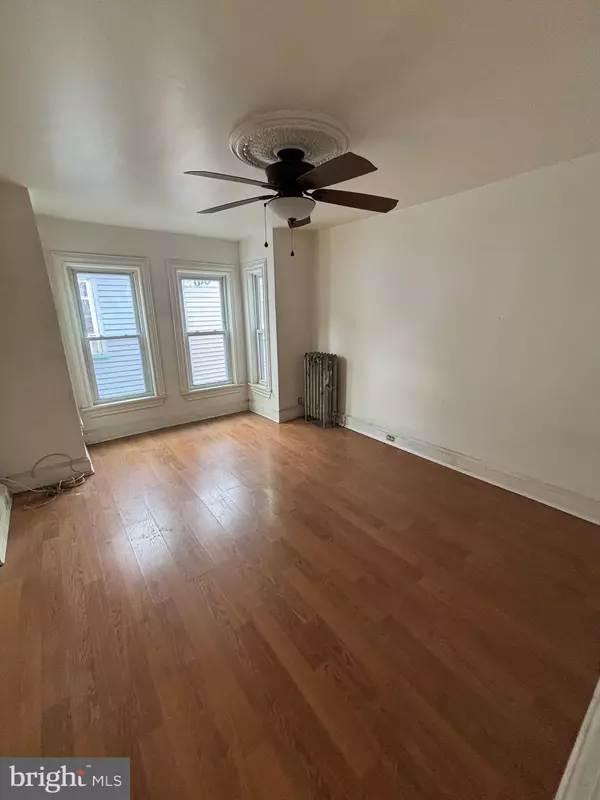 Bridgeton, NJ 08302,26 WALNUT ST & REAR