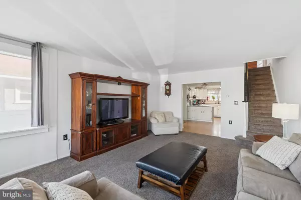 Philadelphia, PA 19111,7521 CLARIDGE ST