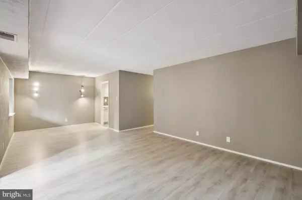 Media, PA 19063,520 N LEMON ST #E8