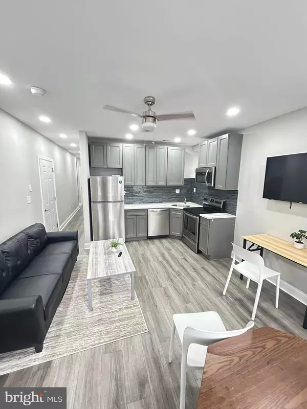 Philadelphia, PA 19131,2417 N 54TH ST #C