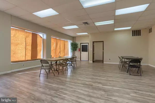 Lebanon, PA 17042,49 S 8TH ST