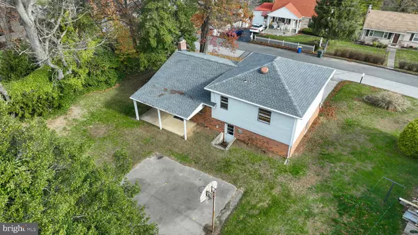 York, PA 17402,10 CIRCLE DR