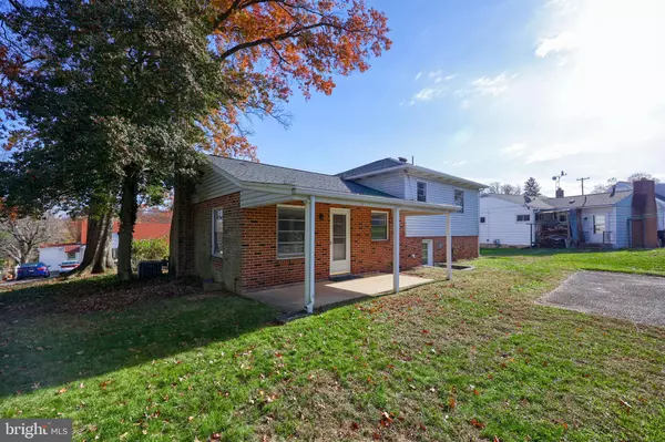 York, PA 17402,10 CIRCLE DR