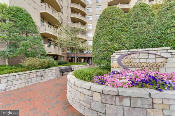 7111 WOODMONT AVE #608, Bethesda, MD 20815
