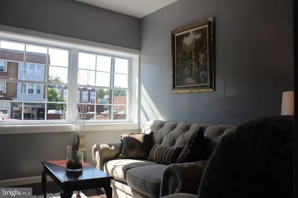 Philadelphia, PA 19141,5923 N BROAD ST #1ST FLR