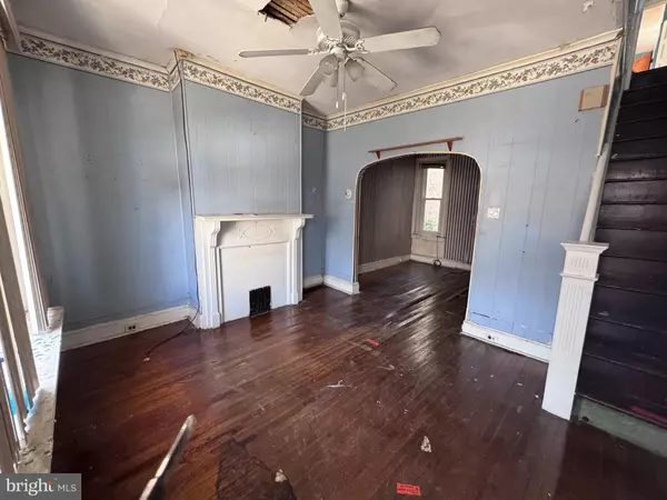 Philadelphia, PA 19143,716 S FRAZIER ST