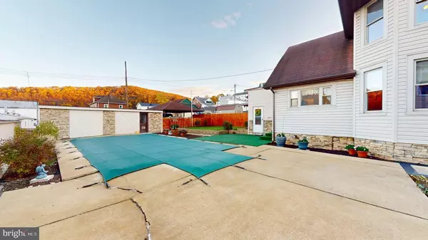 Keyser, WV 26726,81 JAMES ST