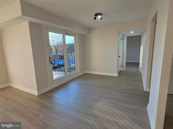 Leesburg, VA 20175,125-H CLUBHOUSE DR SW #4