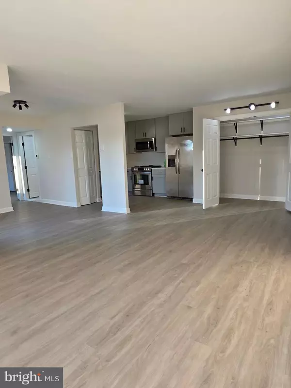 Leesburg, VA 20175,125-H CLUBHOUSE DR SW #4