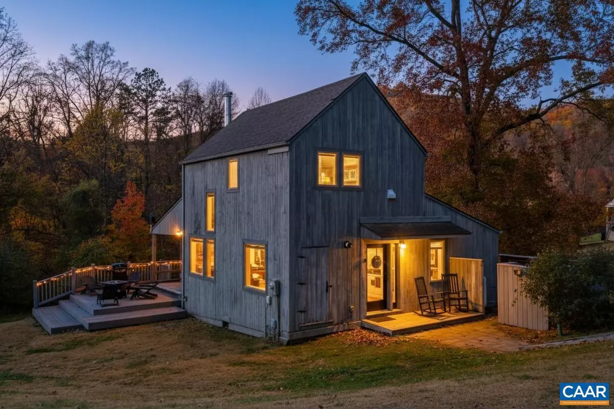 Nellysford, VA 22958,48 MEADOW LN