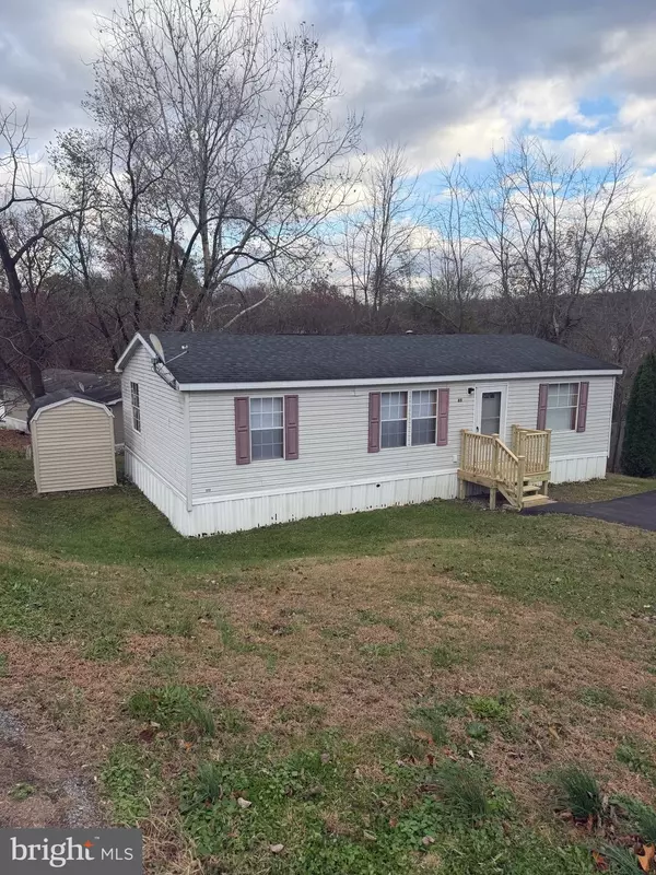 Windsor, PA 17366,85 CHEROKEE DR