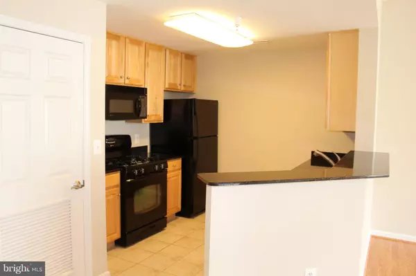 North Bethesda, MD 20852,11710 OLD GEORGETOWN #1422