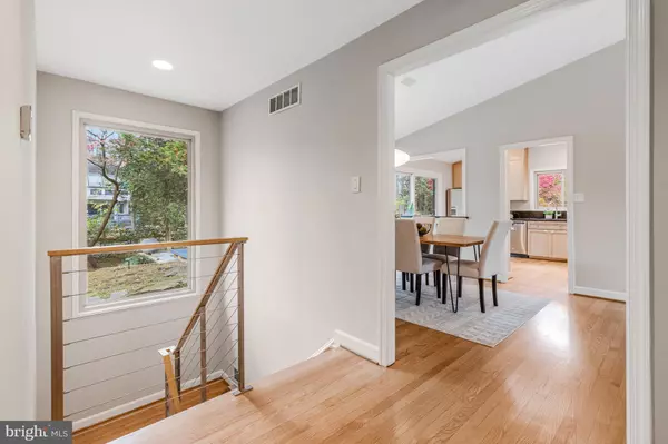 Bethesda, MD 20817,8309 LILLY STONE DR