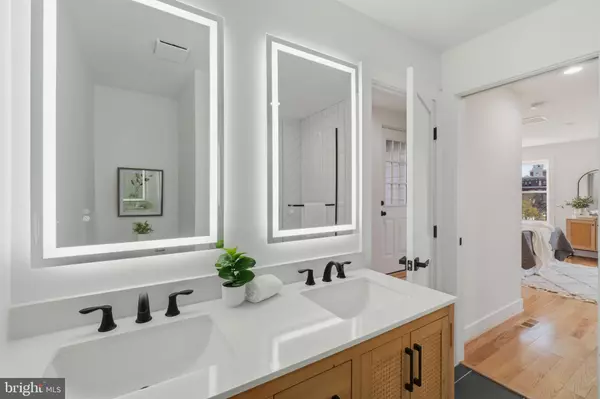 Baltimore, MD 21211,3923 ROLAND AVE