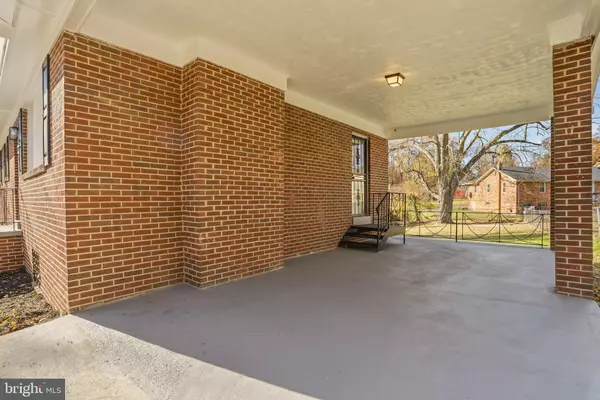 Oxon Hill, MD 20745,1802 CLAYTON DR