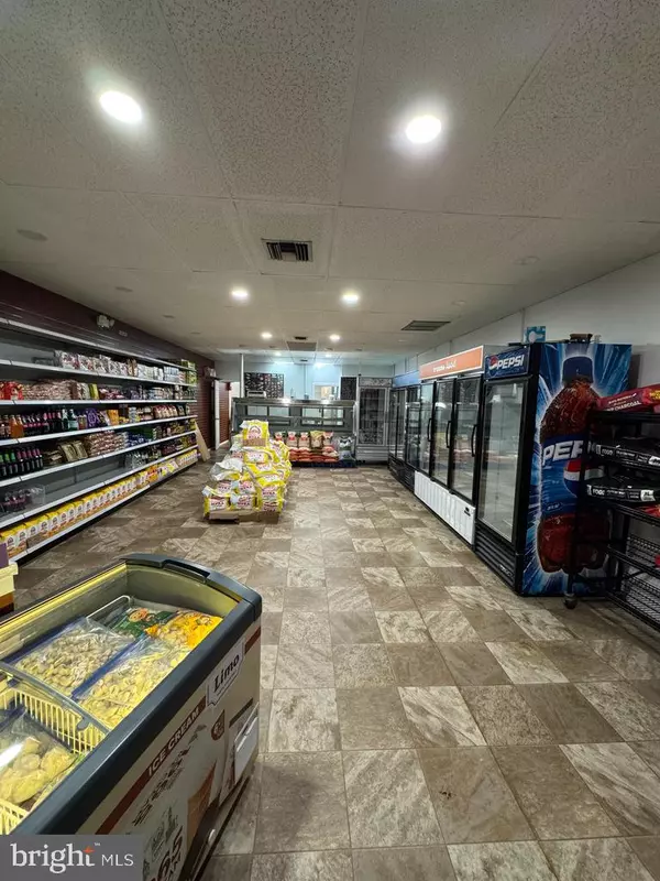 Philadelphia, PA 19116,10105 VERREE RD