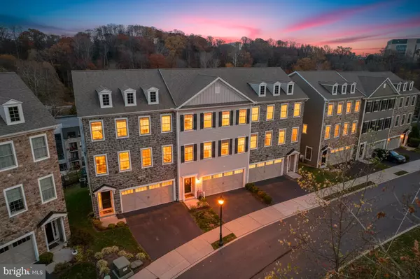 2524 RIDDLE AVE, Wilmington, DE 19806