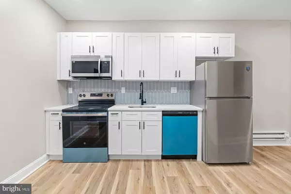 Philadelphia, PA 19142,6232 REEDLAND ST #2