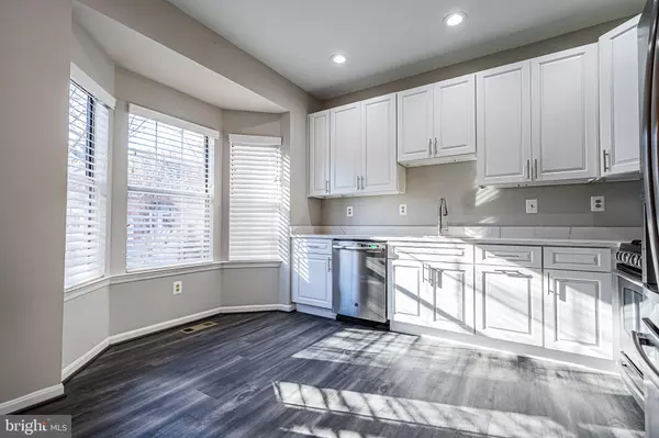 Centreville, VA 20120,14632 STREAM POND DR