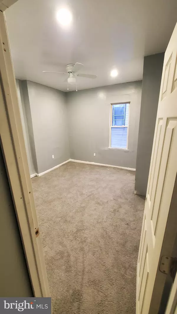 Philadelphia, PA 19132,2740 N 19TH ST