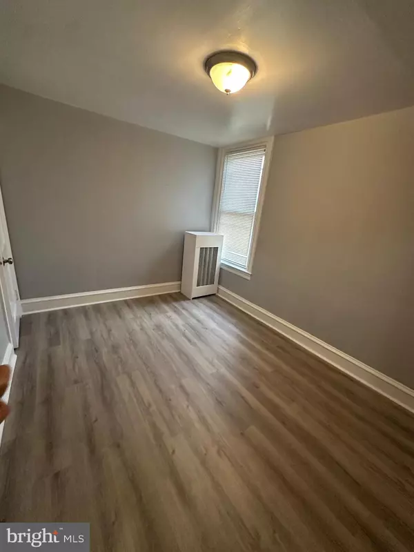 Philadelphia, PA 19149,5935 AGUSTA ST