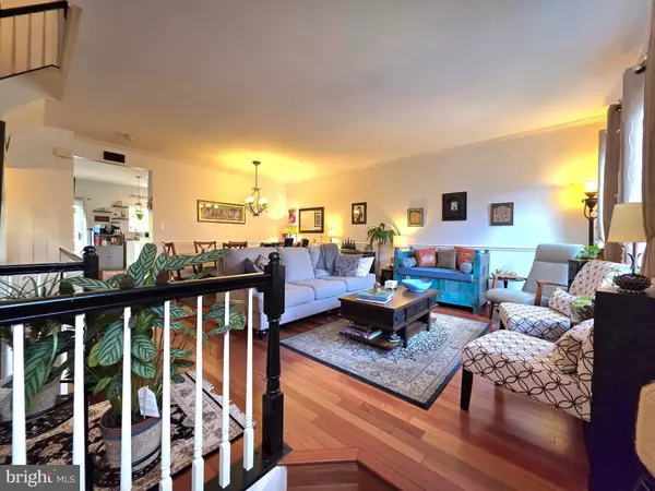 Vienna, VA 22181,2826 ROESH WAY