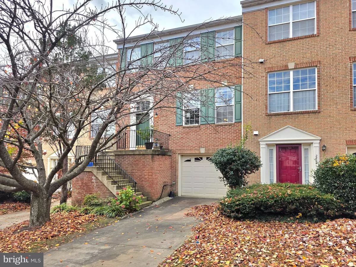 Vienna, VA 22181,2826 ROESH WAY