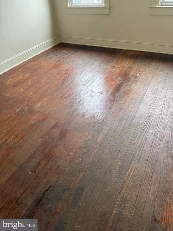 Baltimore, MD 21213,3111 CLIFTMONT AVE