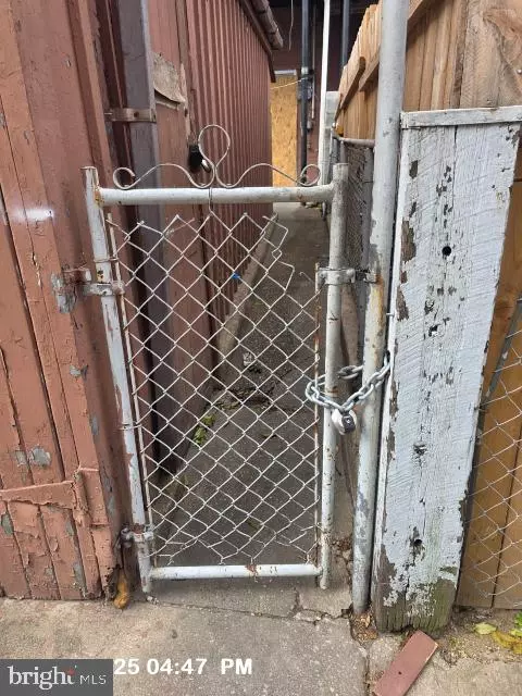 Baltimore City, MD 21226,4613 PENNINGTON AVE