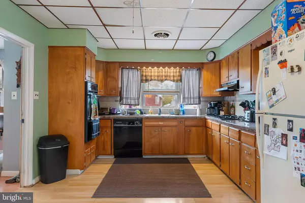 Cherry Hill, NJ 08002,214 BARLOW AVE