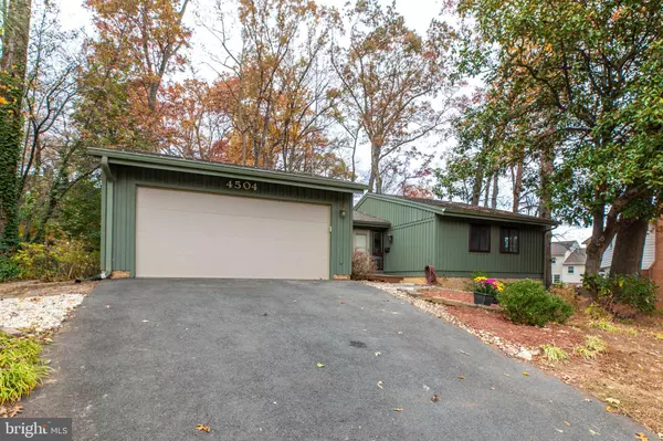 Annandale, VA 22003,4504 WAKEFIELD DR