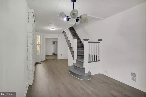 221 N 11TH ST, Reading, PA 19601