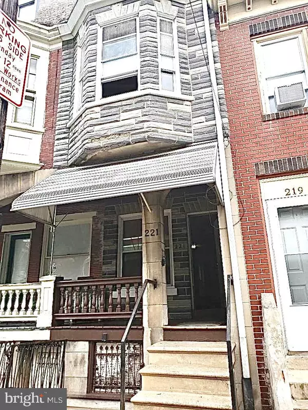 221 N 11TH ST, Reading, PA 19601