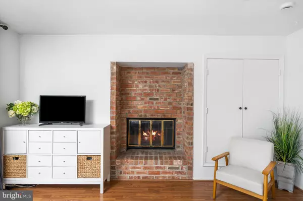 Lawrenceville, NJ 08648,84 SYCAMORE CT