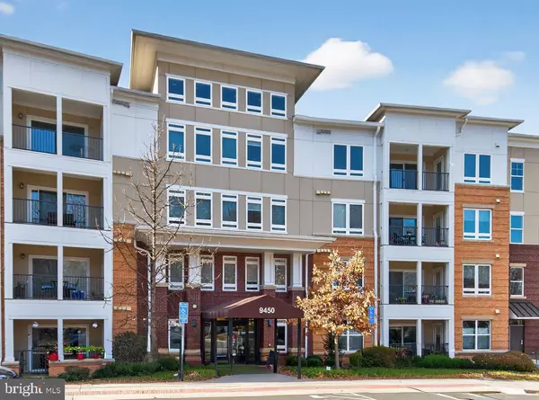 9450 SILVER KING CT #401, Fairfax, VA 22031
