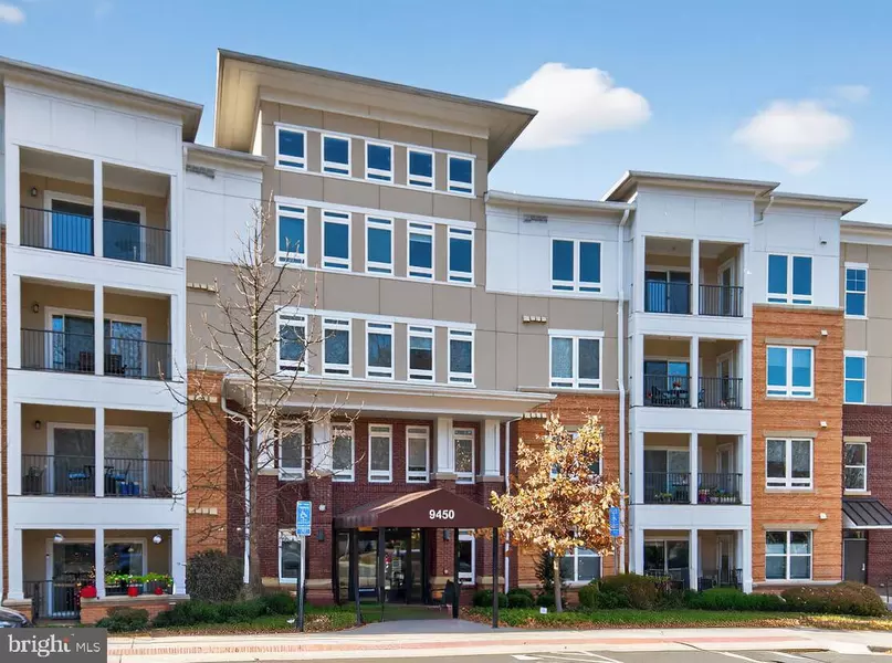 9450 SILVER KING CT #401, Fairfax, VA 22031
