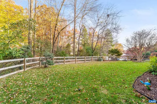 Palmyra, VA 22963,802 JEFFERSON DR