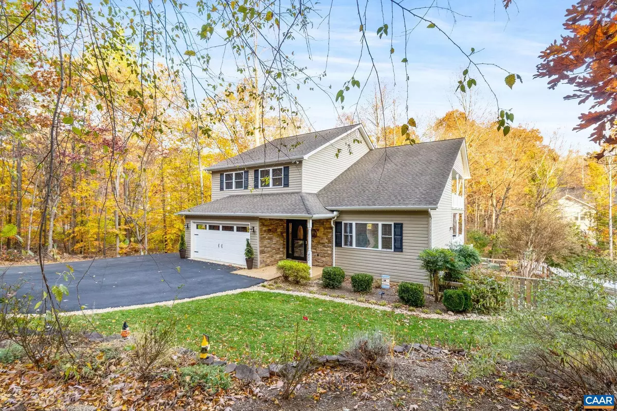 Palmyra, VA 22963,802 JEFFERSON DR