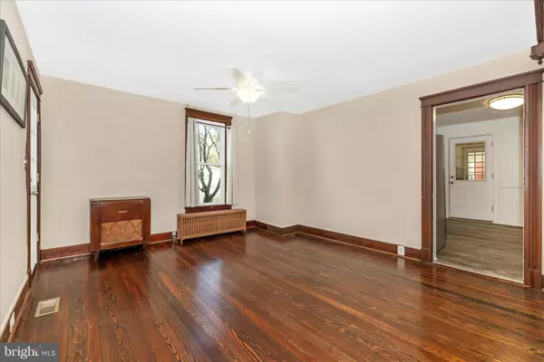 Union Bridge, MD 21791,6 N FARQUHAR ST