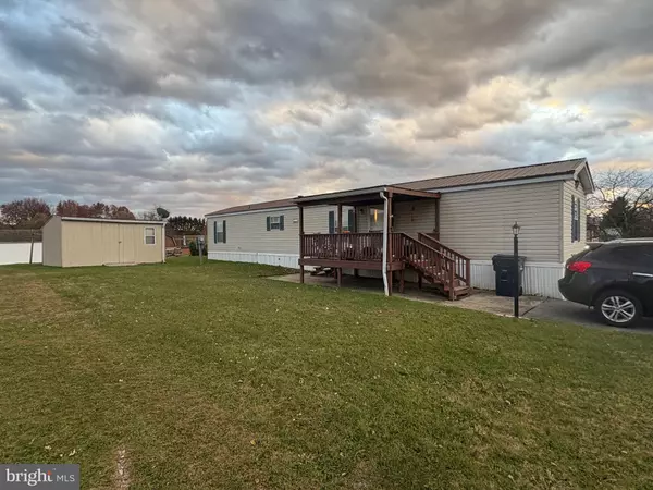 Shippensburg, PA 17257,23 LENWOOD PARK #23