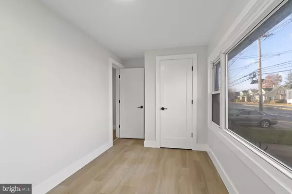 Trenton, NJ 08648,1608 BRUNSWICK AVE